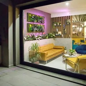 *** Hotel Moody Smart & Comfy Italia