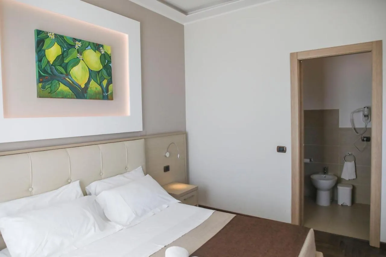 Villa Cerniglia Plus Cefalu 3*,